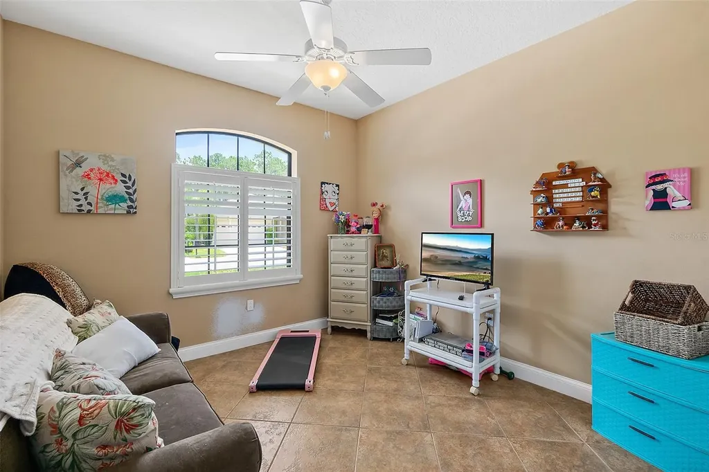 110 S Hummingbird Place Palm Coast FL 32164