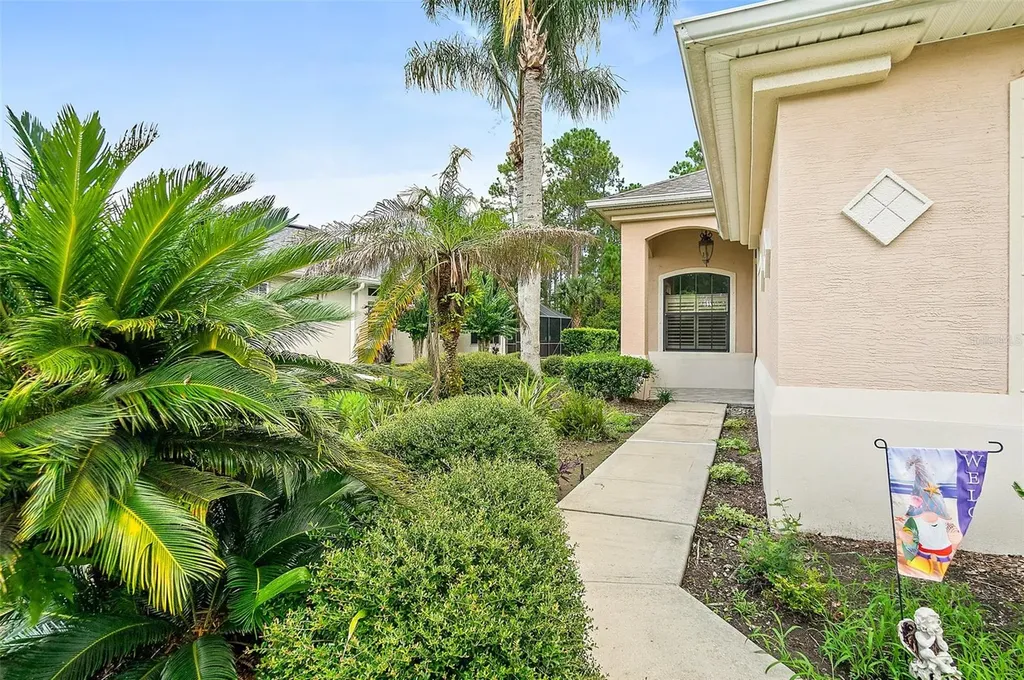 110 S Hummingbird Place Palm Coast FL 32164