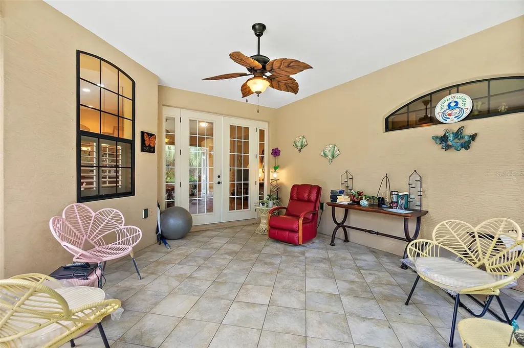 110 S Hummingbird Place Palm Coast FL 32164