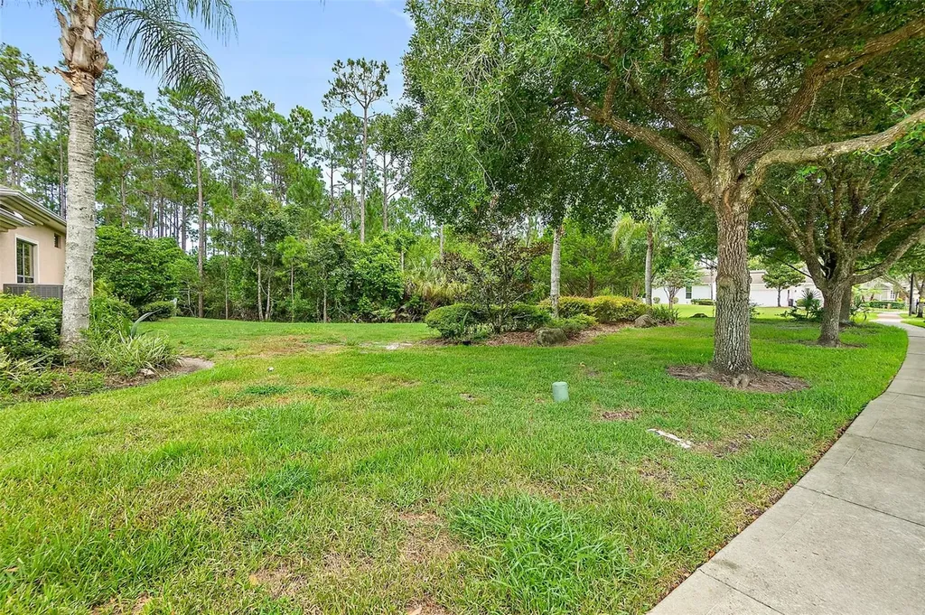 110 S Hummingbird Place Palm Coast FL 32164