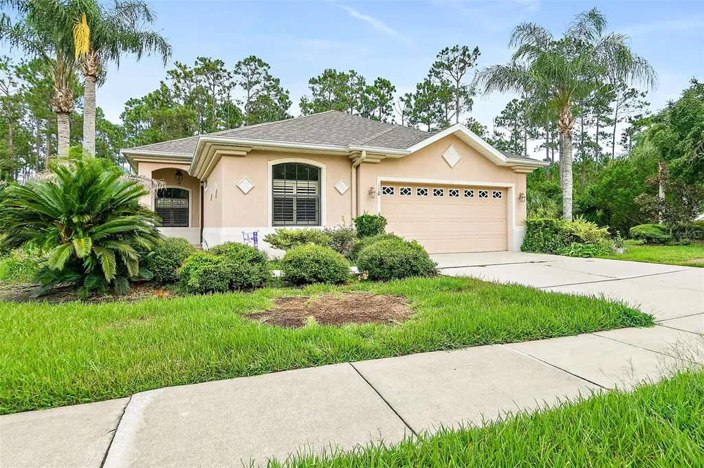 110 S Hummingbird Place Palm Coast FL 32164