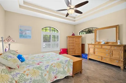 110 S Hummingbird Place Palm Coast FL 32164