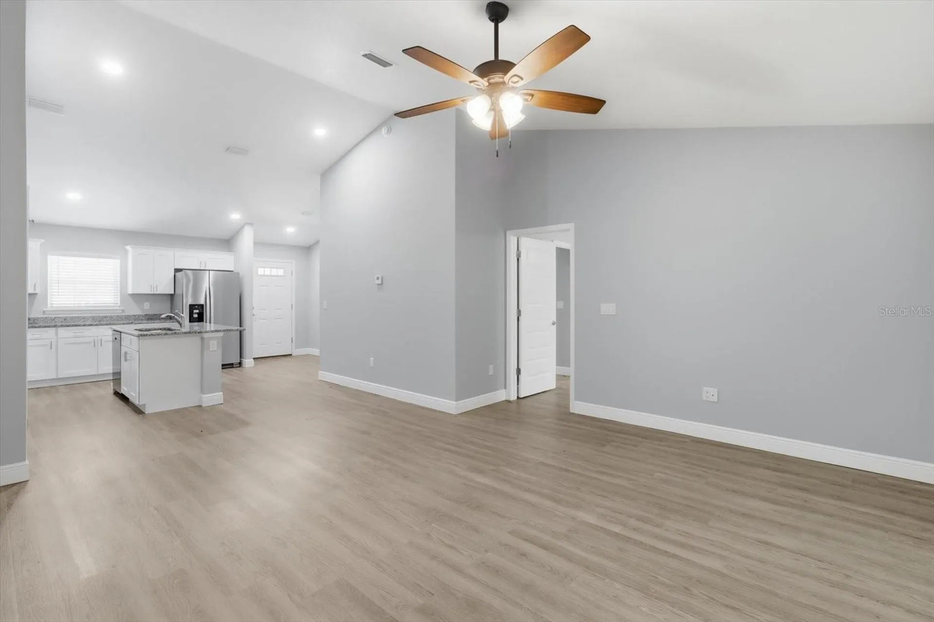 9198/9200 N Peachtree Way Citrus Springs FL 34434