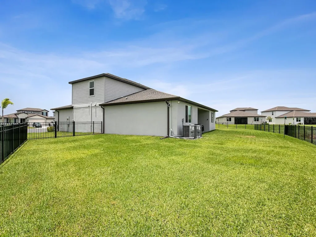 7008 Norris Landing Place Parrish FL 34219