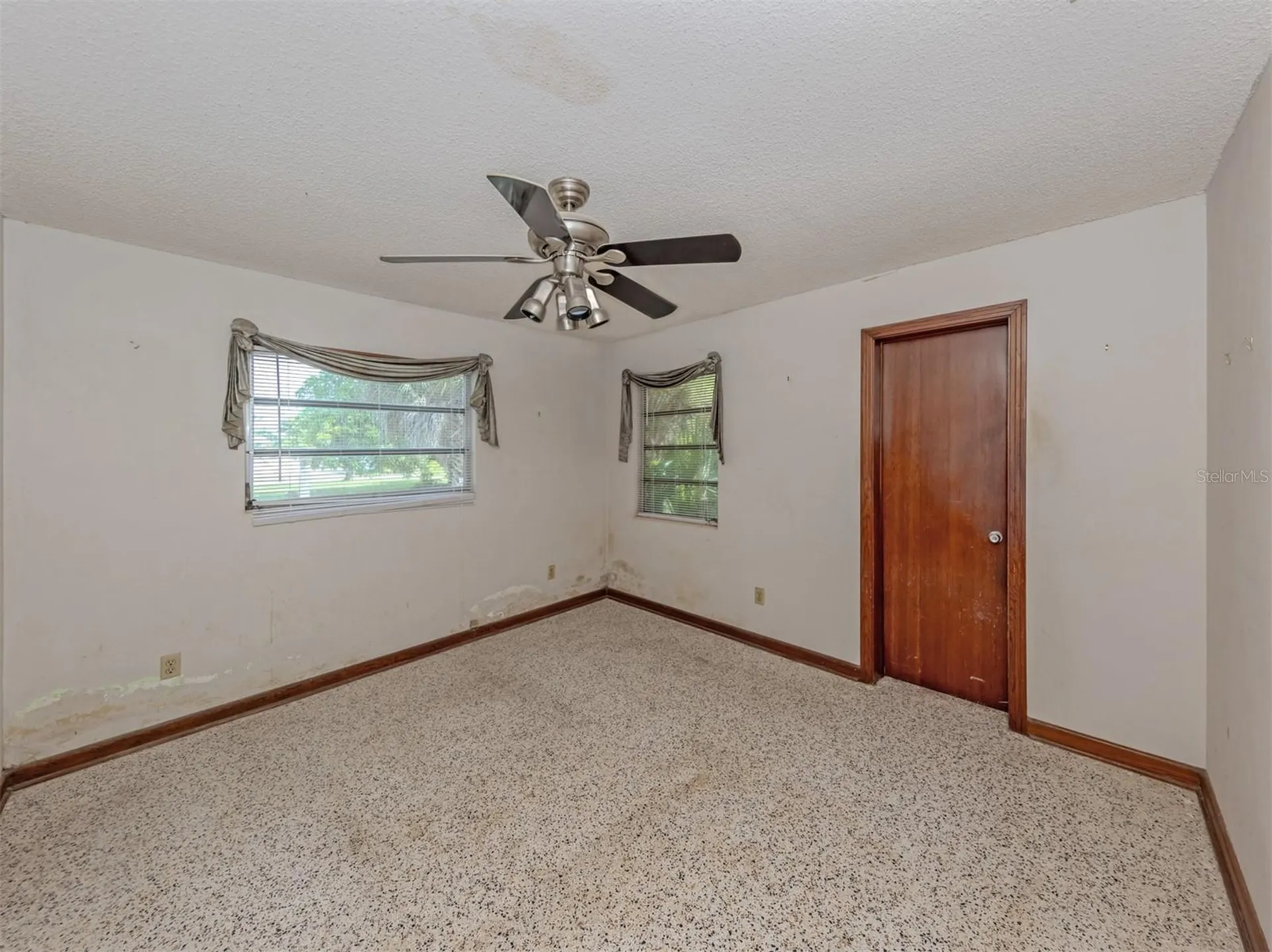 730 S Venice Boulevard Venice FL 34293