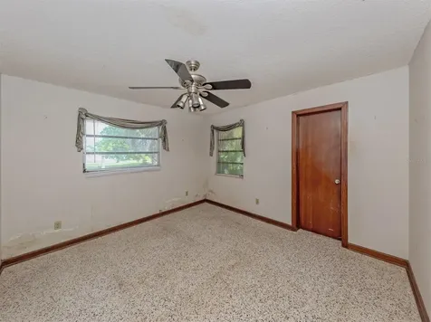 730 S Venice Boulevard Venice FL 34293