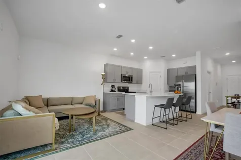 2256 Portrait Street Kissimmee FL 34759