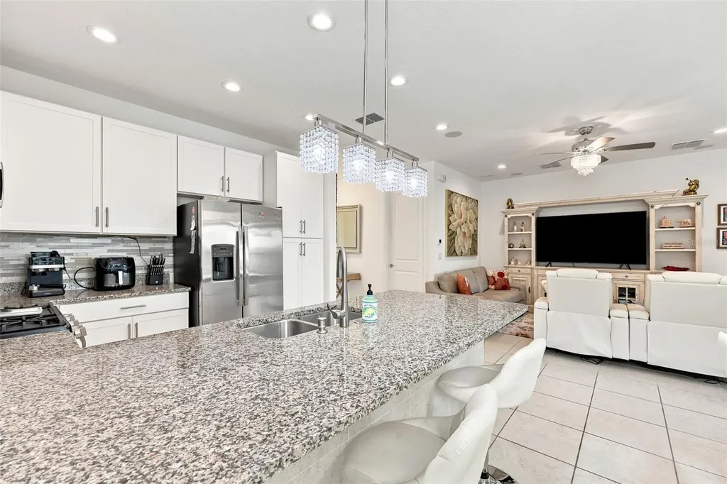 5124 Highland Pointe Court Wimauma FL 33598