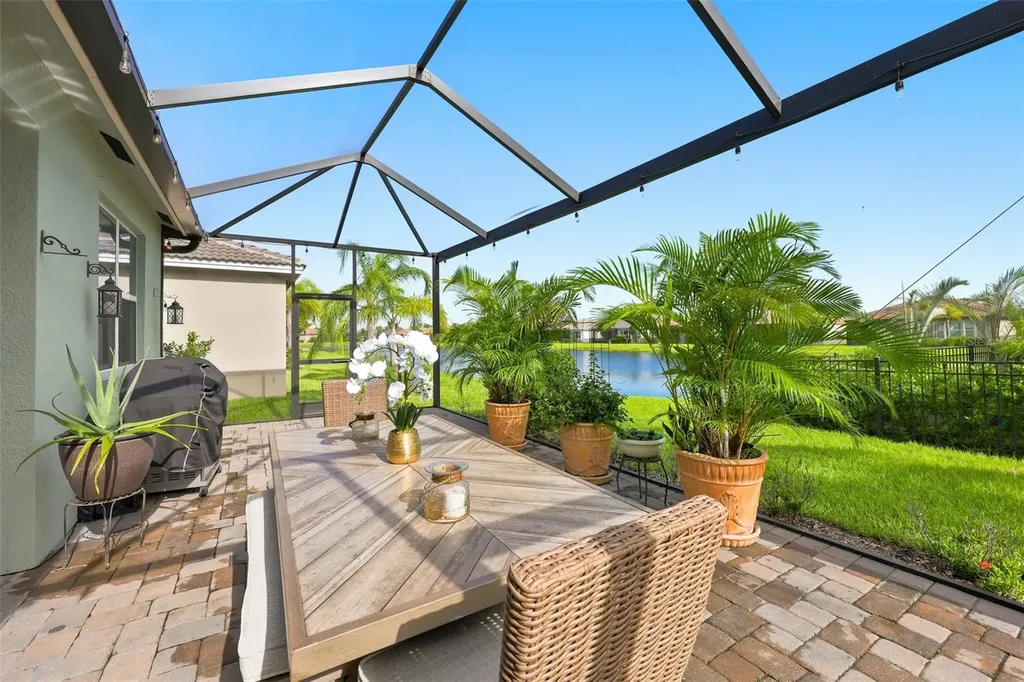 5124 Highland Pointe Court Wimauma FL 33598