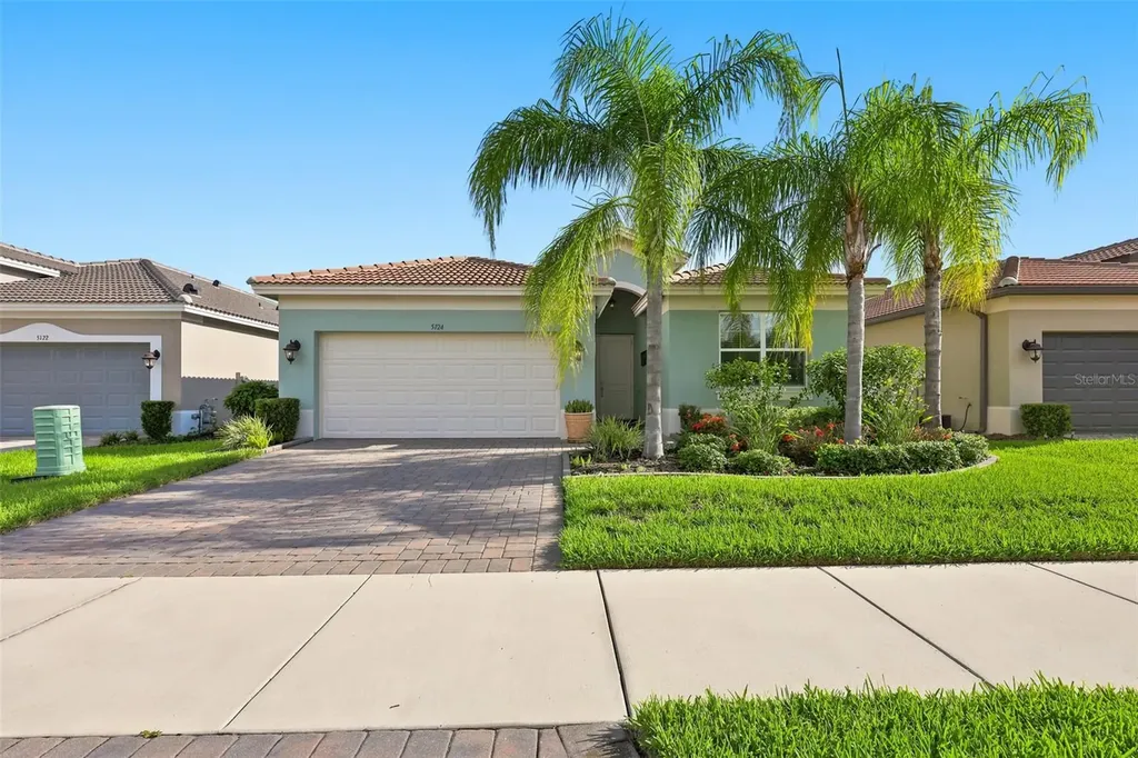 5124 Highland Pointe Court Wimauma FL 33598