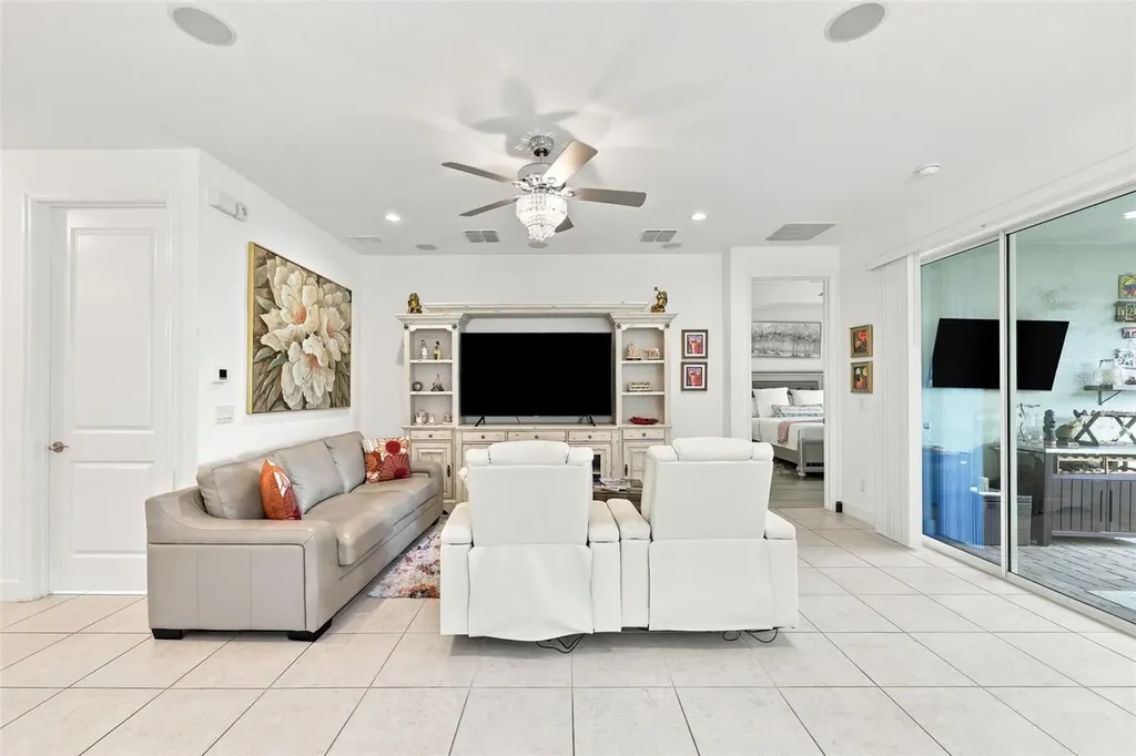 5124 Highland Pointe Court Wimauma FL 33598