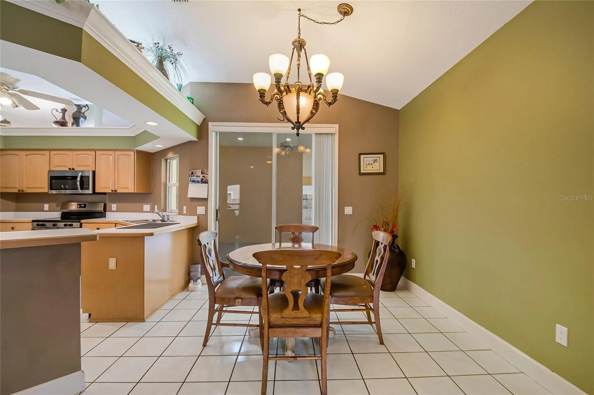 2672 Lake Jackson Circle Apopka FL 32703