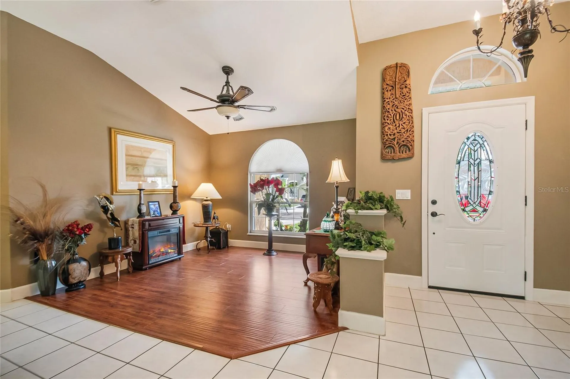 2672 Lake Jackson Circle Apopka FL 32703