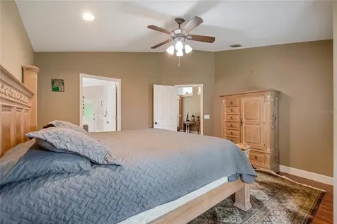 2672 Lake Jackson Circle Apopka FL 32703