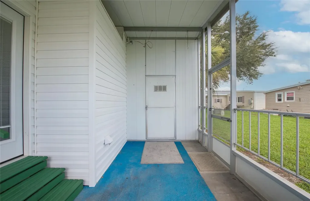 407 Dolphin Drive S Oldsmar FL 34677