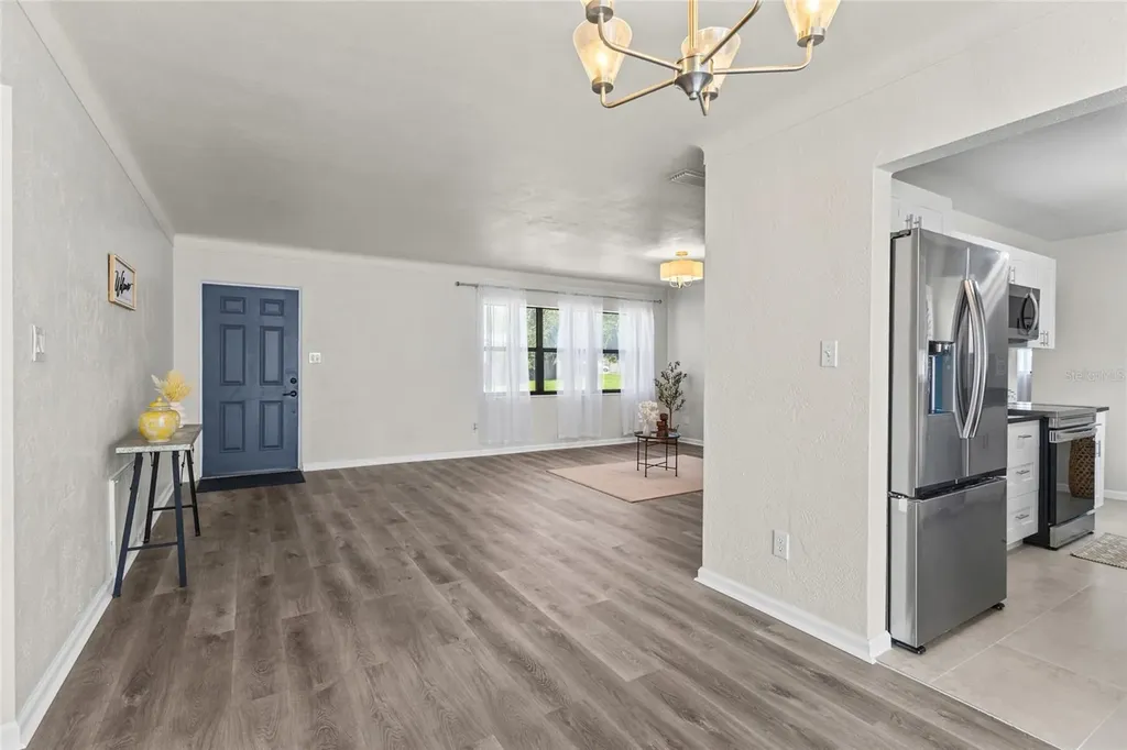 1200 63rd Avenue N St Petersburg FL 33702