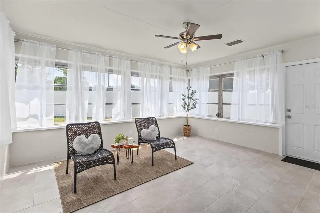 1200 63rd Avenue N St Petersburg FL 33702