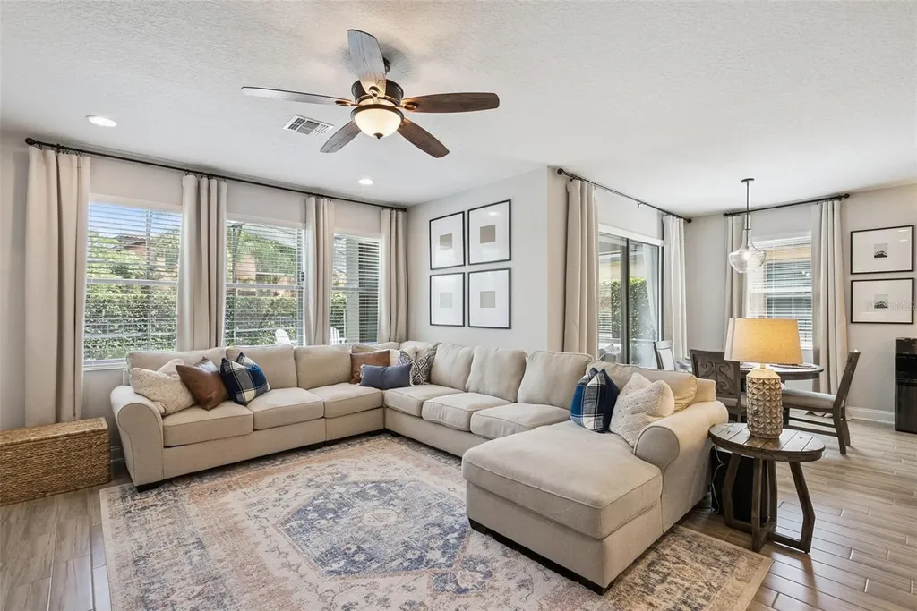 219 Verde Way Debary FL 32713