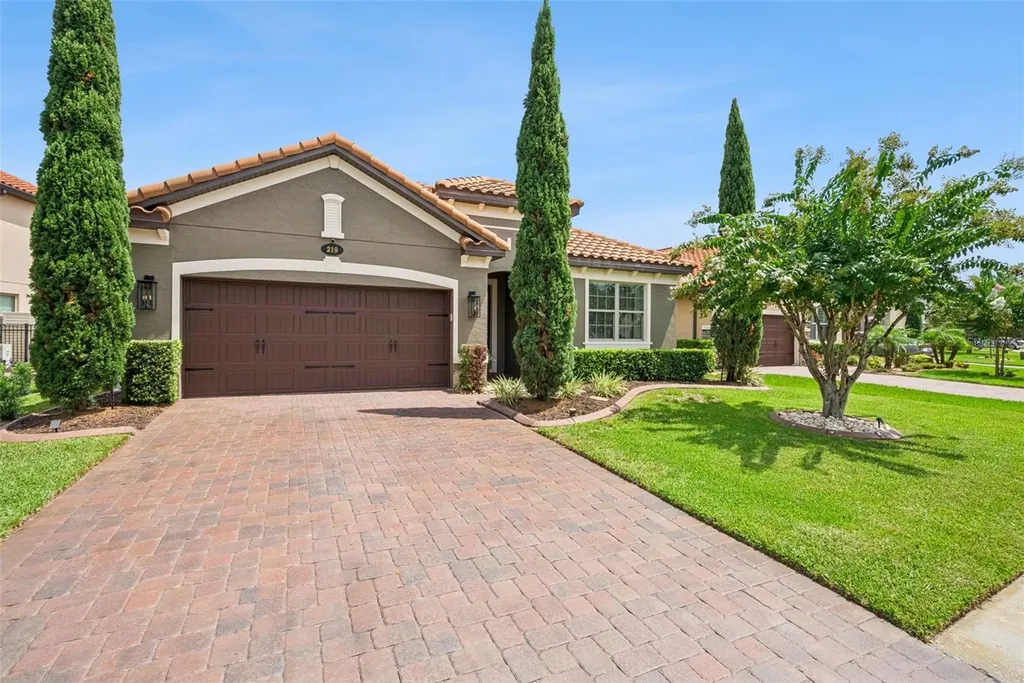 219 Verde Way Debary FL 32713