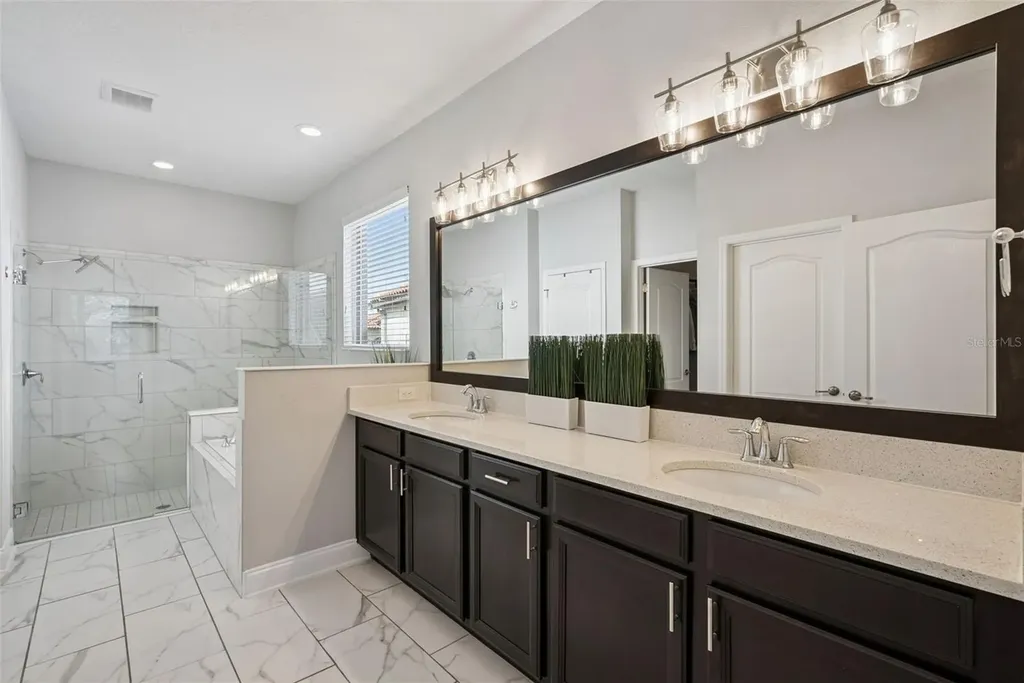 219 Verde Way Debary FL 32713