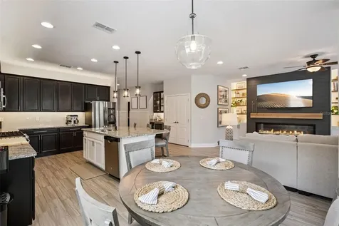 219 Verde Way Debary FL 32713