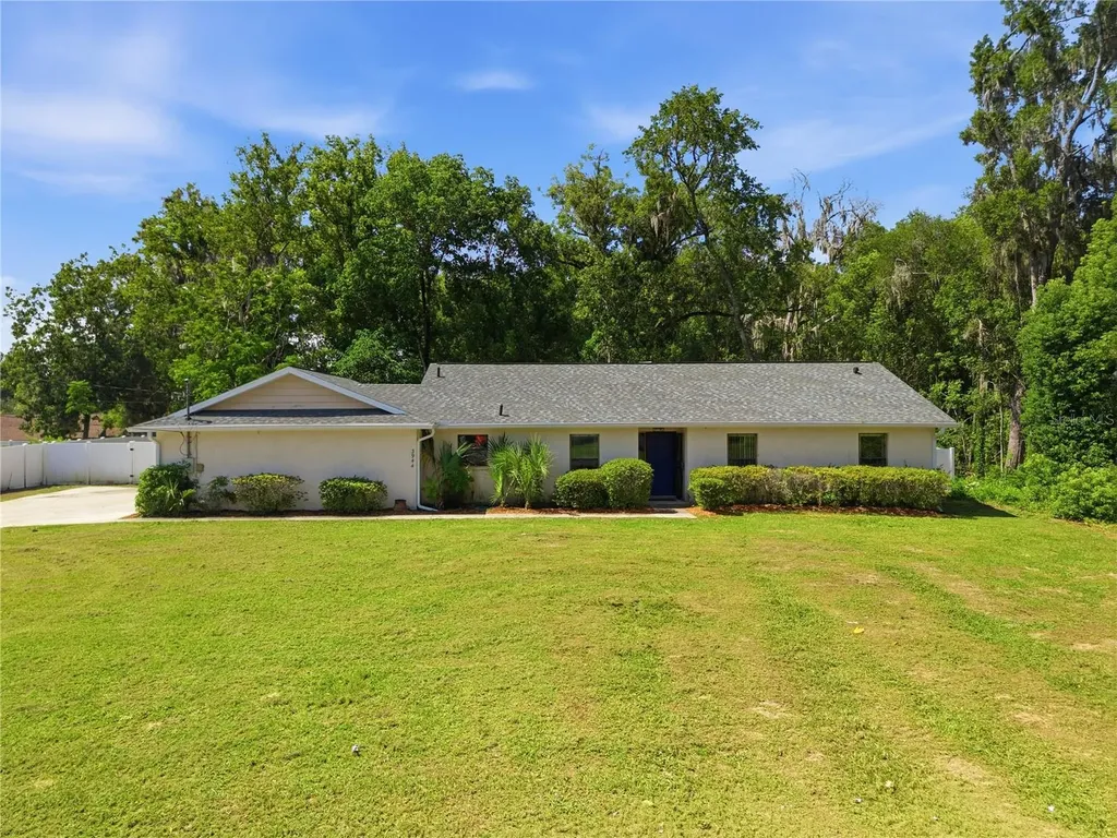 3944 NE 7th Street Ocala FL 34470