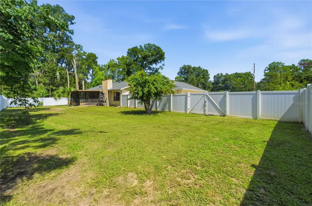 3944 NE 7th Street Ocala FL 34470