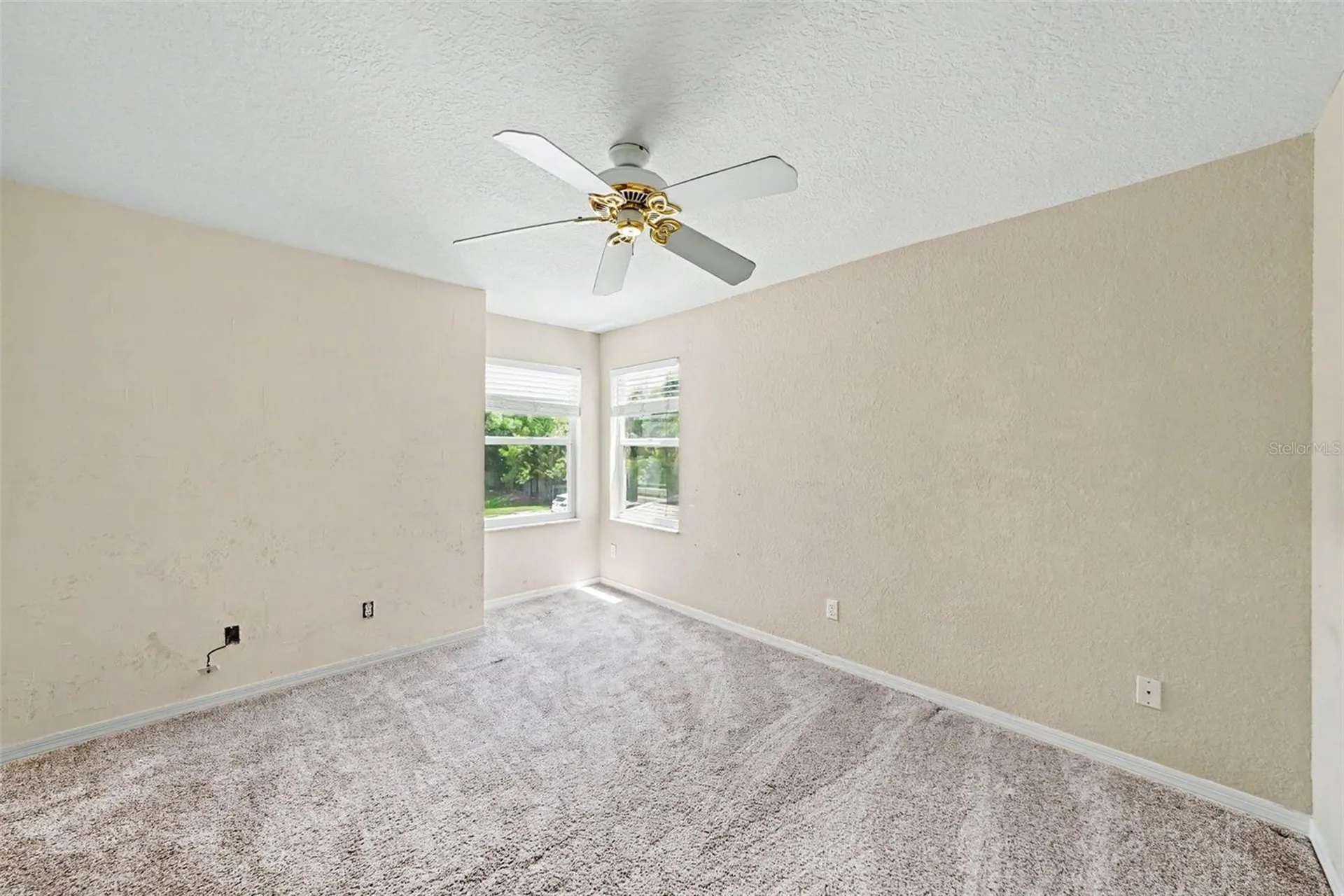 1050 Starkey Road Largo FL 33771