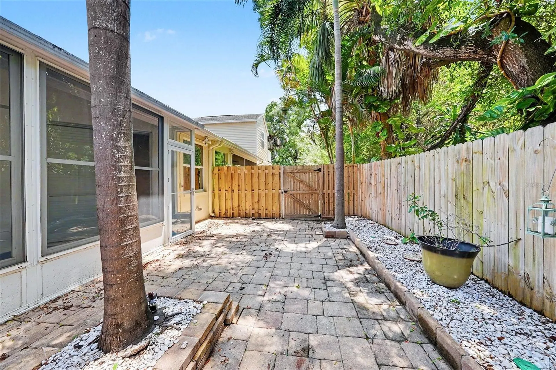 1050 Starkey Road Largo FL 33771