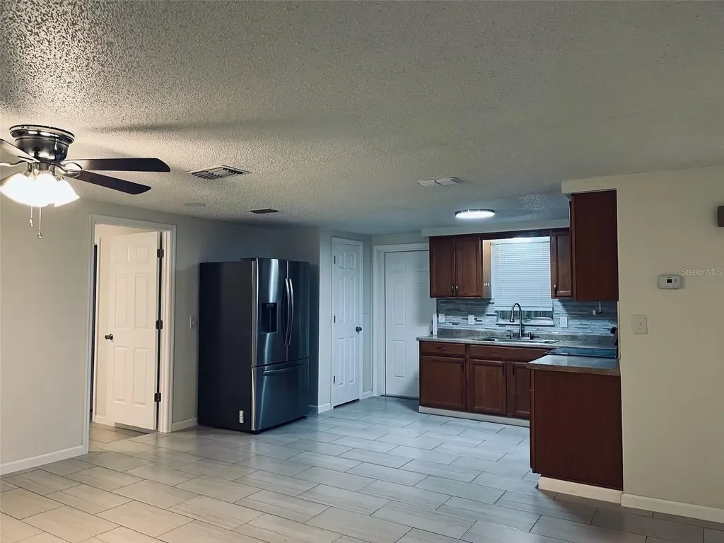 5323 Satsuma Drive Zephyrhills FL 33542