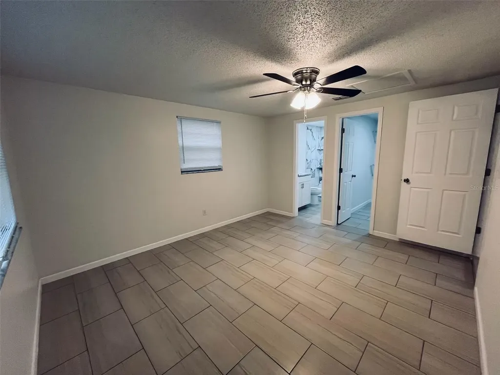 5323 Satsuma Drive Zephyrhills FL 33542