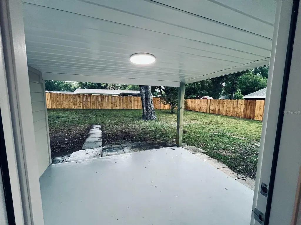 5323 Satsuma Drive Zephyrhills FL 33542