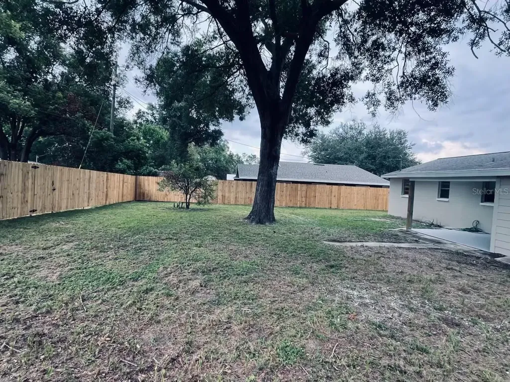 5323 Satsuma Drive Zephyrhills FL 33542