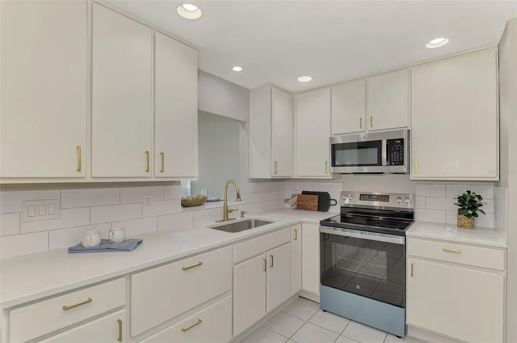 166 Chatham Street NW Port Charlotte FL 33952