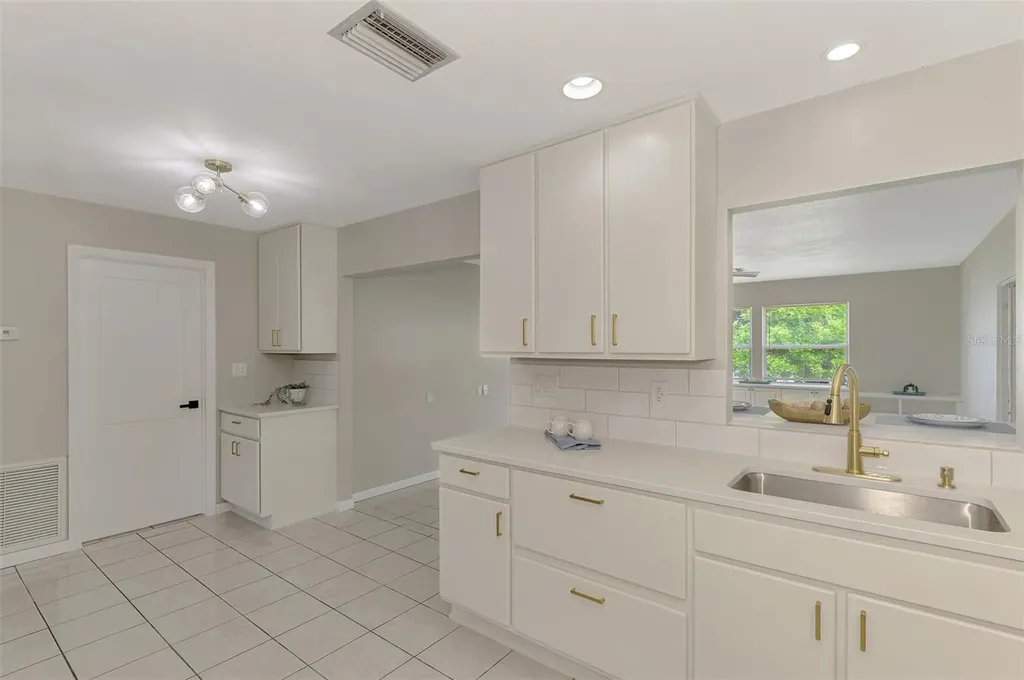 166 Chatham Street NW Port Charlotte FL 33952