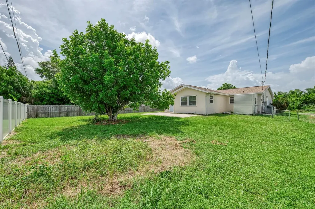 166 Chatham Street NW Port Charlotte FL 33952