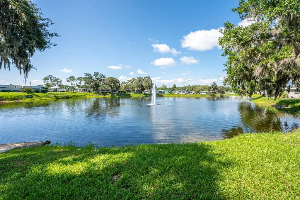 150 Azalea Trail Leesburg FL 34748