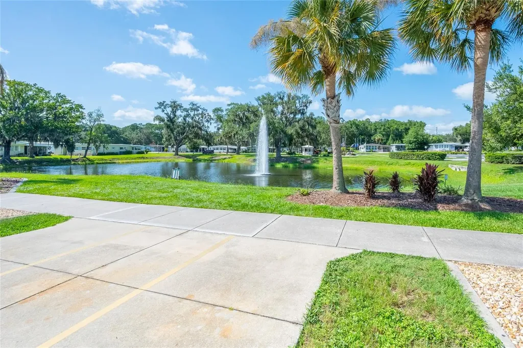 150 Azalea Trail Leesburg FL 34748