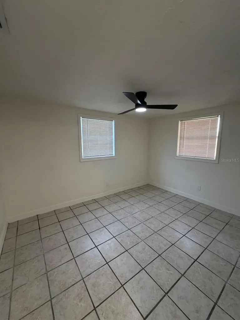 4250 46th St Petersburg FL 33714