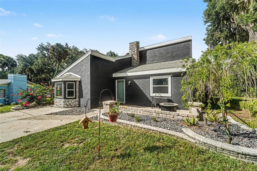 7238 Hillcrest Street Leesburg FL 34748