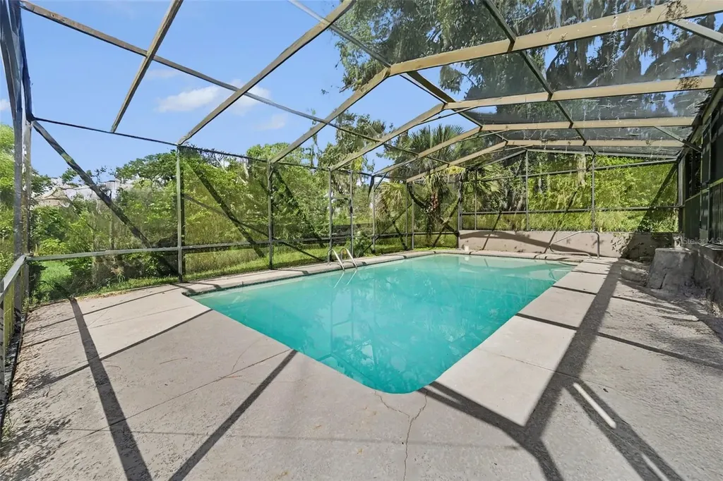 7238 Hillcrest Street Leesburg FL 34748