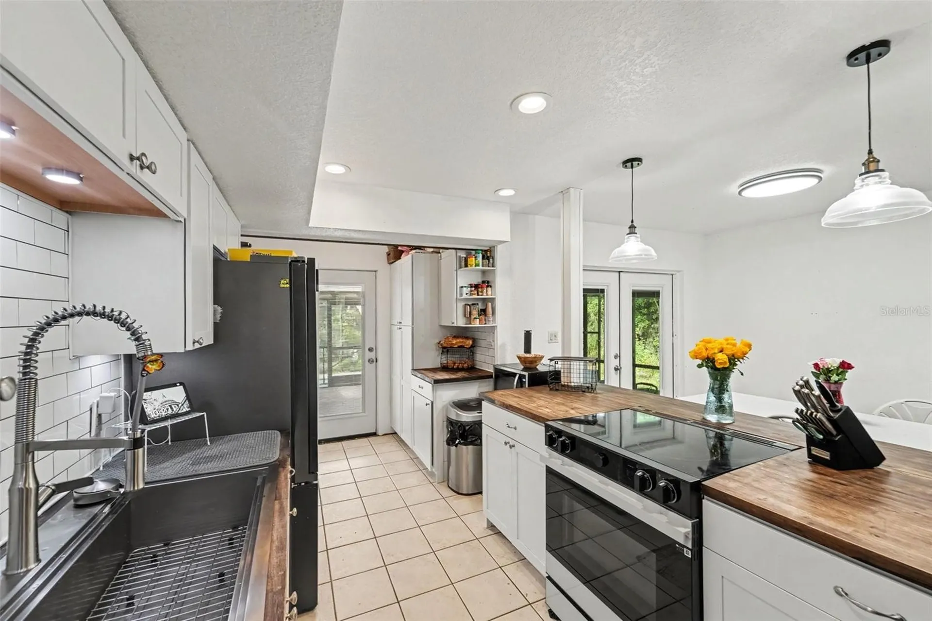 7238 Hillcrest Street Leesburg FL 34748