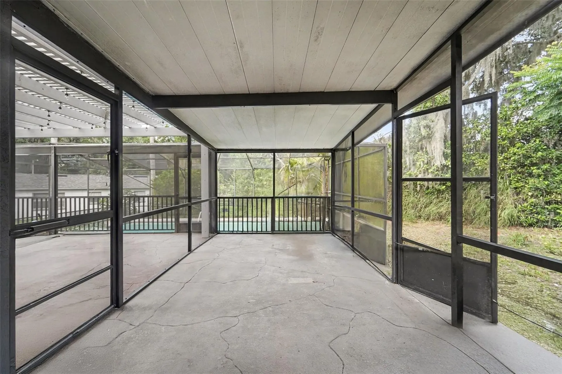 7238 Hillcrest Street Leesburg FL 34748