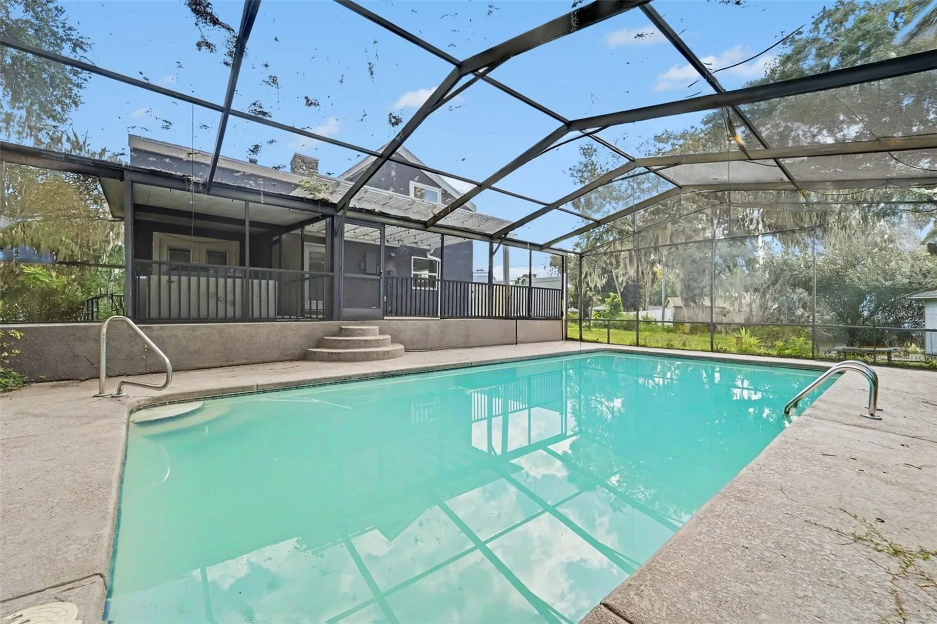 7238 Hillcrest Street Leesburg FL 34748