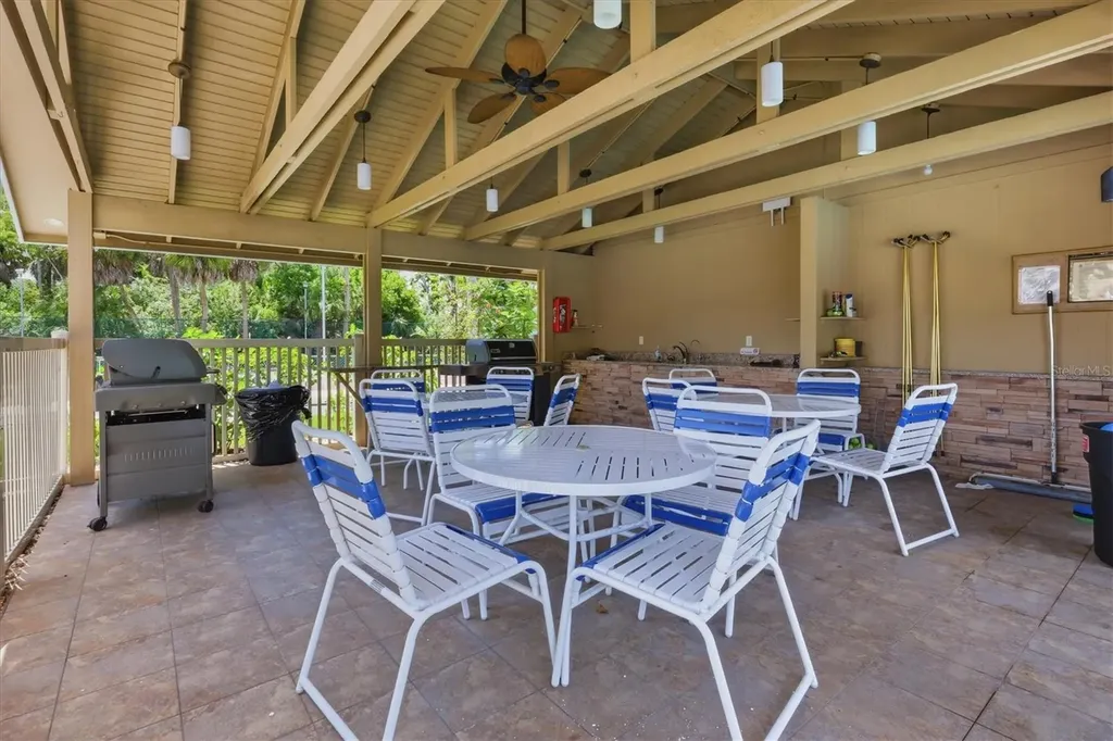 5063 Village Gardens Drive Sarasota FL 34234