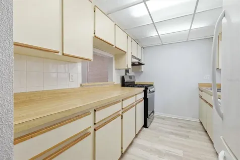 5063 Village Gardens Drive Sarasota FL 34234