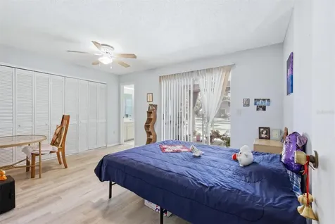 5063 Village Gardens Drive Sarasota FL 34234