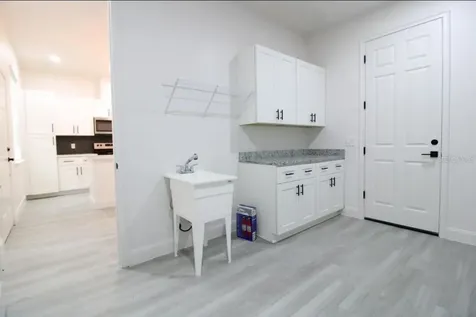 1320 Noble Place Orlando FL 32801