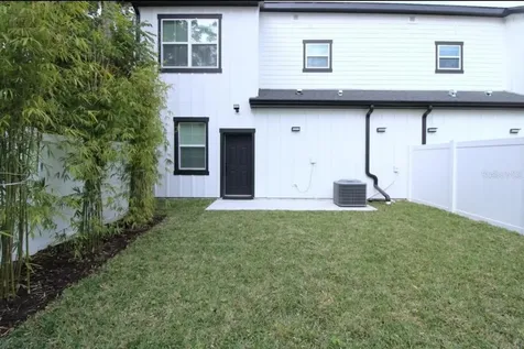 1320 Noble Place Orlando FL 32801