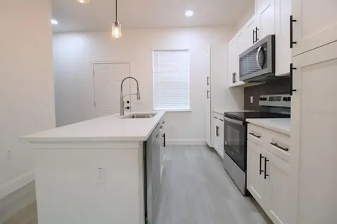 1320 Noble Place Orlando FL 32801